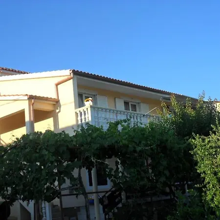 Apartman Kod Lipa * 珀塞达耶