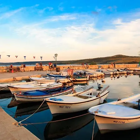 Apartman Kod Lipa Apartman