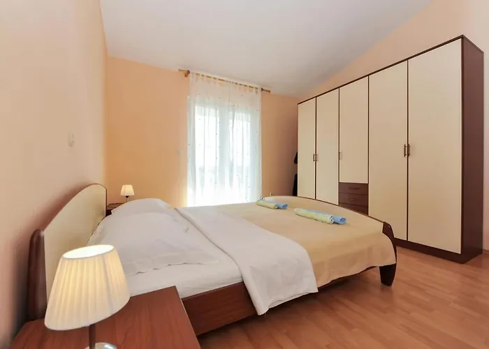 Apartman Kod Lipa *